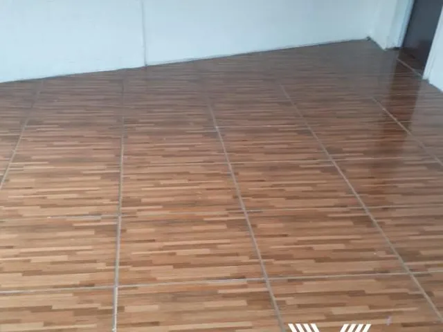 Imagem 3: Sala Comercial com Um Banheiro, 70,00M² na Avenida Militar. (Restrito Bares