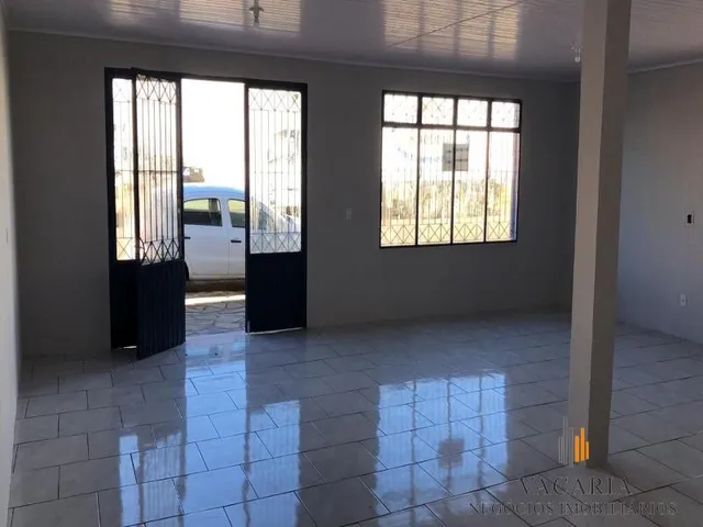 Imagem 6: Duas Salas Comerciais com Banheiro. Sala da Frente Área de 75M R$2.200,00, e Atrás Área de 90M R$ 1.100,00