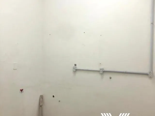 Imagem 10: Sala Comercial para Locação no Centro; Excelente Ponto Comercial! Entre em Contato Conosco para Mais Informações