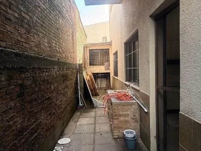 Imagem 2: Sala Comercial para Venda no Centro; Entre em Contato Conosco para Mais Informações