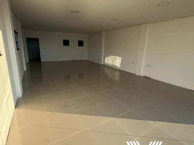 Imagem 5: Salas Comerciais para Venda no Centro, 64M²; Entre em Contato Conosco para Mais Informações