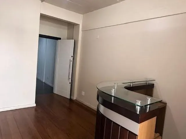 Imagem 4: Sala Comercial para Locação no Centro, 47,50M²; Entre em Contato Conosco para Mais Informações