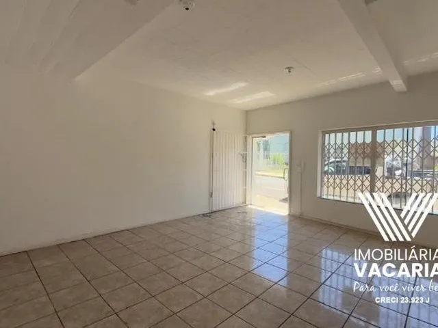 Imagem 4: Sala Comercial para Locação no Centro, 01 Banheiro; Entre em Contato Conosco para Mais Informações