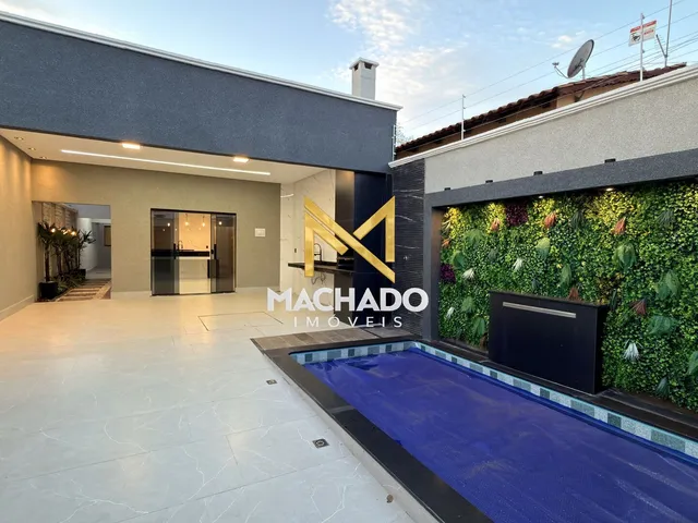 Imagem 1: Casa À Venda: Parque das Flores - 3 Quartos, 1 Suíte Plena, Suíte Americana e Piscina Aquecida