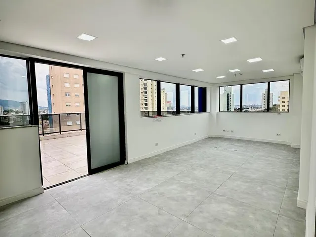 Imagem: Sala Comercial a Venda no Edifício Uffizi
