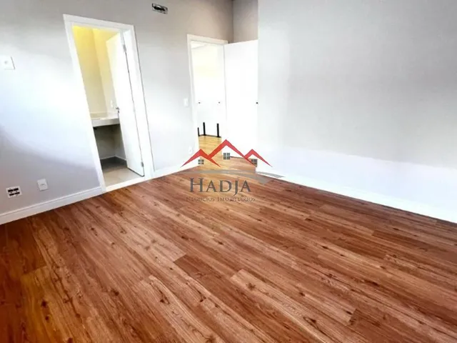 Imagem 13: Casa Alto Padrão 394 M² de Área Construída | 4 Suítes | Piscina | Hidromassagem