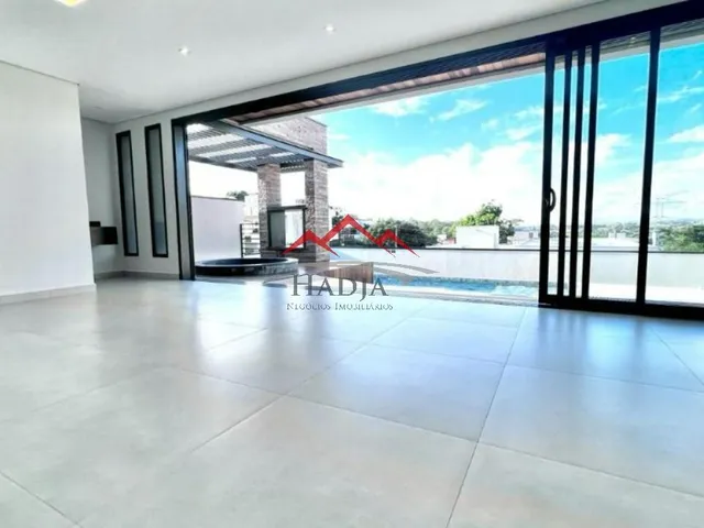 Imagem 2: Casa Alto Padrão 394 M² de Área Construída | 4 Suítes | Piscina | Hidromassagem