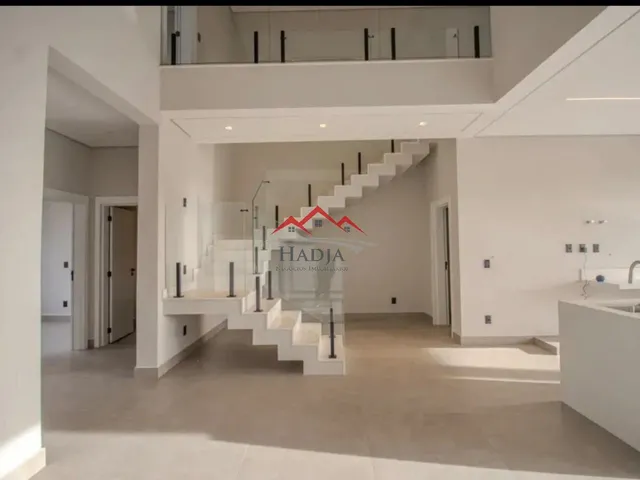Imagem 3: Casa a Venda no Condomínio Lago Azul em Jundiaí-Sp