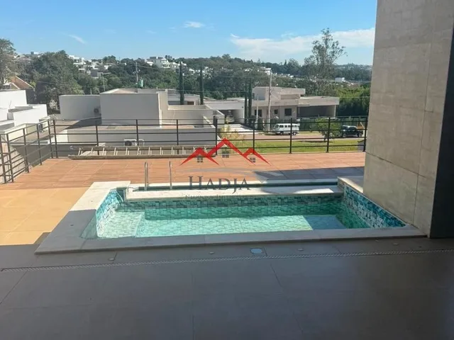 Imagem 3: Casa de Alto Padrão À Venda no Condomínio Reserva Jatobás - Louveira Sp
