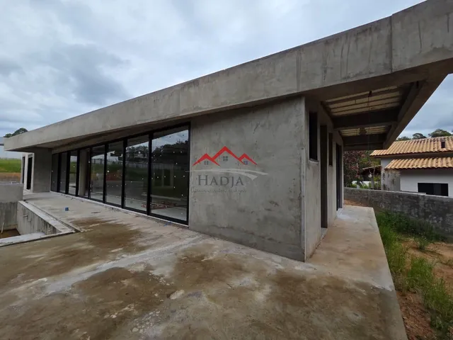 Imagem: Casa de Alto Padrão À Venda no Condomínio