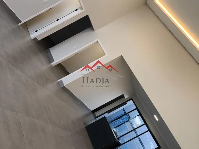 Imagem 3: Casa a Venda no Condomínio Vivenda das Pitangueiras em Valinhos - Sp