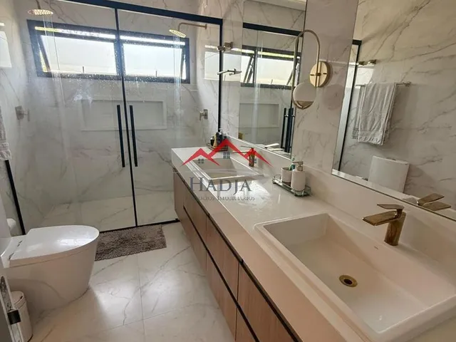 Imagem 7: Casa Moderna, 4 Dormitórios, com Piscina, no Condomínio Ibi Aram 1, em Itupeva - Porteira Fechada