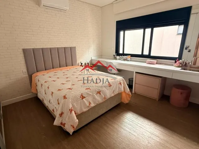 Imagem 2: Casa Moderna, 4 Dormitórios, com Piscina, no Condomínio Ibi Aram 1, em Itupeva - Porteira Fechada