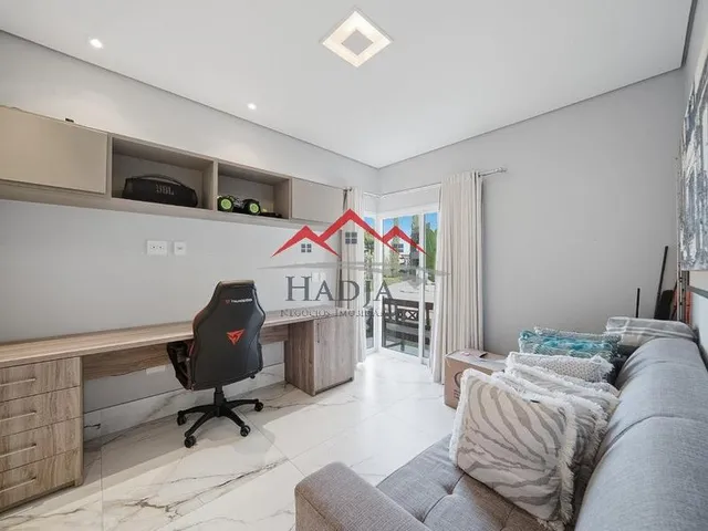 Imagem 4: Casa de Alto Padrão À Venda em Condomínio | 450 M² de Terreno e 330 M² Construídos