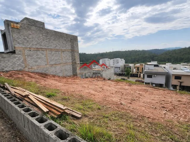 Imagem: Terreno de 191M² com Vista no Bairro dos