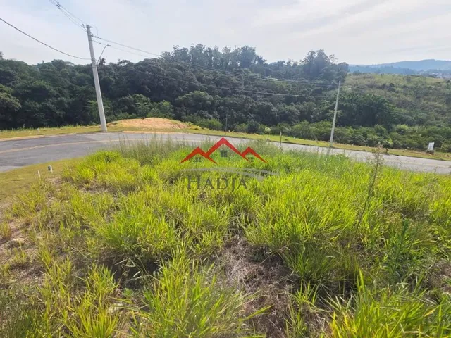 Imagem: Terreno de Esquina com 279M² À Venda no