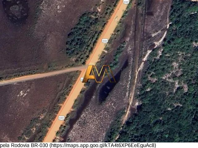 Imagem: Terreno À Venda no Bairro Centro - Maraú/Ba