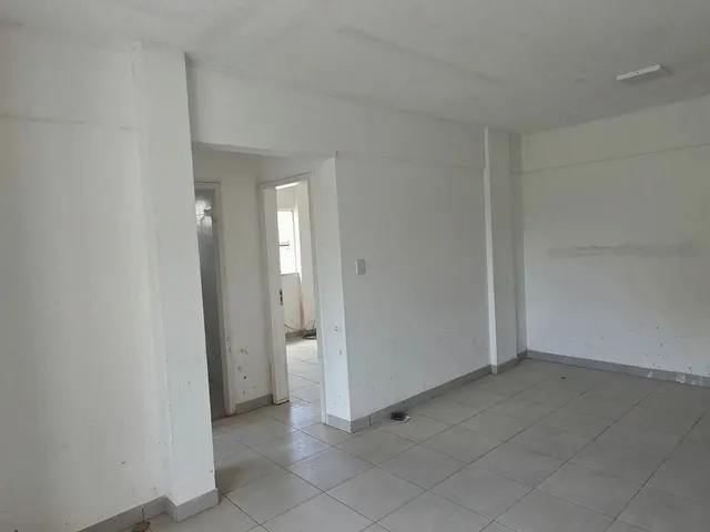 Imagem 3: Apartamento À Venda com Excelente Localização no Coqueiro
