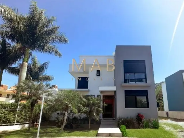 Imagem: Casa de Alto Padrão À Venda em Lindo Condomínio