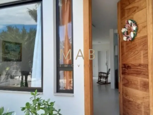 Imagem 2: Casa de Alto Padrão À Venda em Lindo Condomínio na Cachoeira do Bom Jesus - Florianópolis Sc!