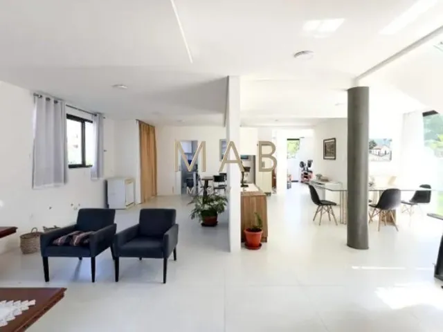 Imagem 16: Casa de Alto Padrão À Venda em Lindo Condomínio na Cachoeira do Bom Jesus - Florianópolis Sc!