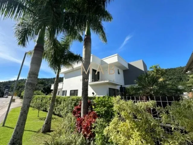 Imagem 3: Casa de Alto Padrão À Venda em Lindo Condomínio na Cachoeira do Bom Jesus - Florianópolis Sc!