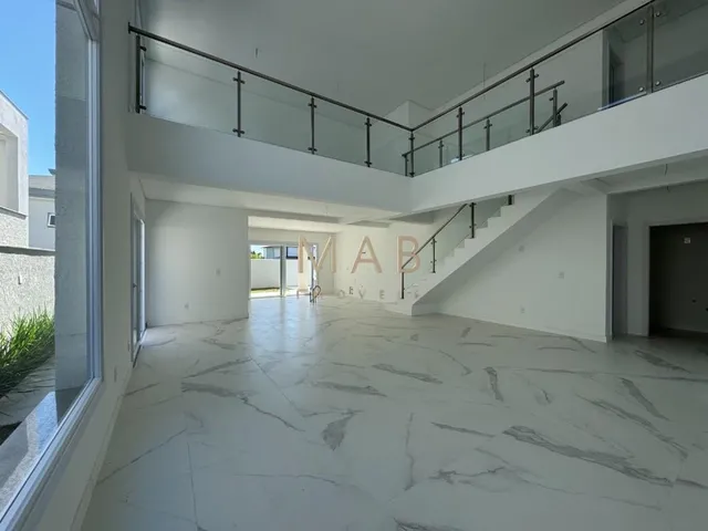 Imagem 4: Casa de Altíssimo Padrão À Venda em Um dos Principais Condomínios do Bairro Ingleses - Florianópolis Sc!