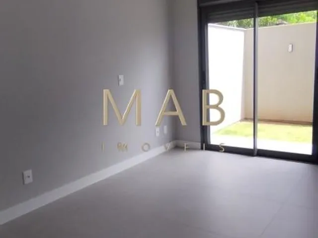 Imagem 6: Vende-Se Apartamento Garden, com 3 Dormitórios Sendo 1 Suite, em Localização Nobre no Bairro Ingleses, Florianópolis/Sc!