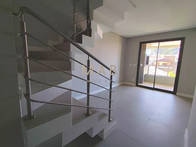 Imagem 3: Apartamento Duplex À Venda em Localização Privilegiada na Praia de Ingleses, Florianópolis/Sc!