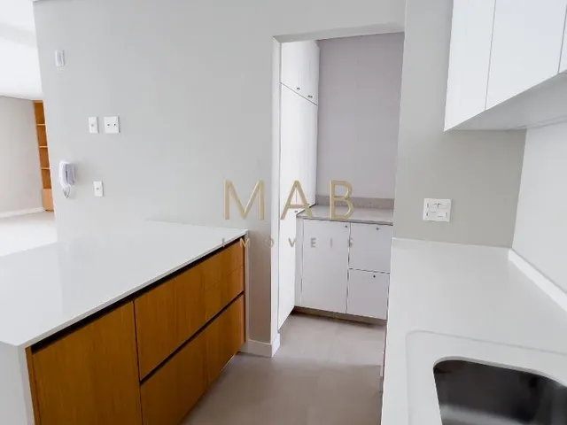 Imagem 16: Apartamento de Alto Padrão com 4 Dormitórios no Edifício Porto Tawny no Centro de Balneário Camboriú/Sc!!