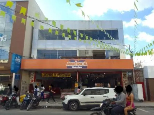 Imagem: Prédio Comercial em Simões Filho - Ba