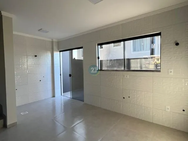 Imagem 3: Vendo Casa Sobrado, com 02 Quartos (02 Suítes), 01 Vaga de Garagem, em Forquilhas - Loteameno Lisboa 3