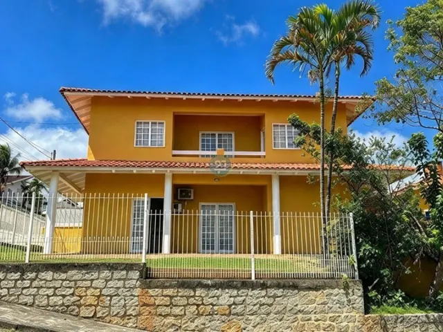 Imagem: Alugo Casa Reformada, com Amplo Jardim