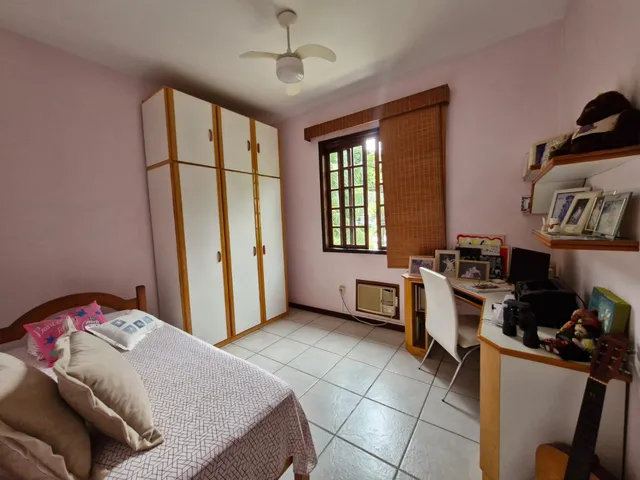 Imagem 2: Casa Duplex À Venda no Anil: 3 Quartos, 1 Suíte, Lazer Privativo e Excelente Localização!