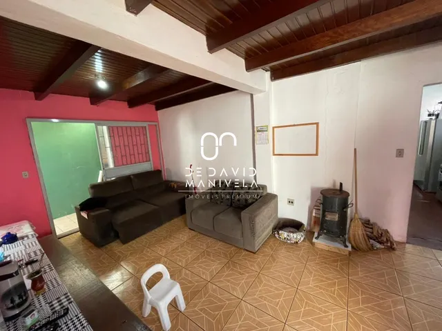 Imagem 4: Casa À Venda no Bairro Patronato, com 3 Dormitórios