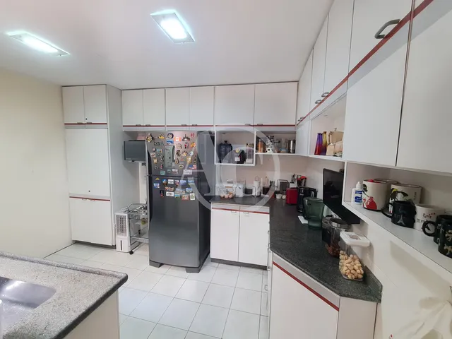 Imagem 2: 0 Casa com 4 dormitórios