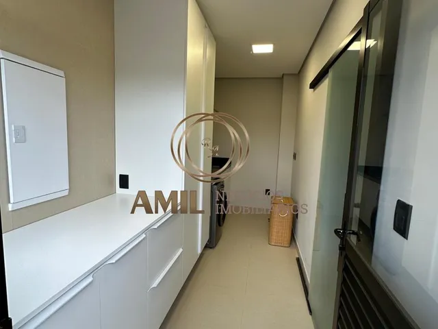 Imagem 9: Ra Amil Vende Sobrado 4 Quartos, 3 Suítes, Piscina, Energia Solar, Suíte Master com Hidro e Closet, Sjcampos