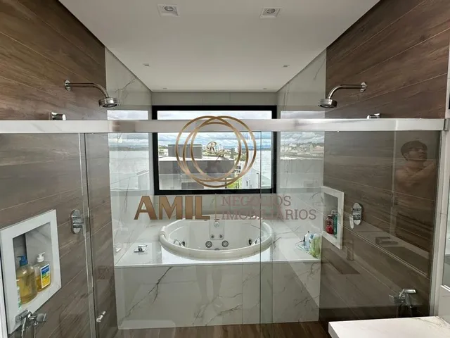 Imagem 7: Ra Amil Vende Sobrado 4 Quartos, 3 Suítes, Piscina, Energia Solar, Suíte Master com Hidro e Closet, Sjcampos