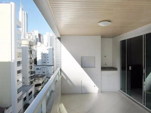 Imagem: Apartamento com 02 Dormitórios Próximo