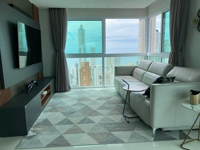 Imagem 3: Apartamento Vista Mar Mobiliado com 03 Suítes Altíssimo Padrão