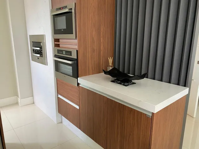Imagem 10: Apartamento Vista Mar Mobiliado com 03 Suítes Altíssimo Padrão