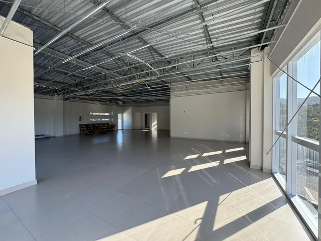 Imagem 12: Sala Comercial para Locação na Avenida dos Estados em Balneário Camboriú