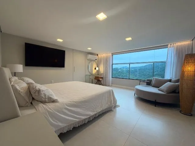 Imagem 11: Max Haus - Cobertura Duplex Decorada na Praia Brava em Itajaí