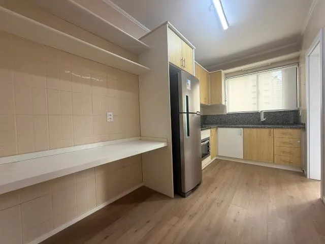 Imagem 10: Apartamento para Locação com 3 Quartos Sendo 1 Suite no Centro de Balneário Camboriú / Sc