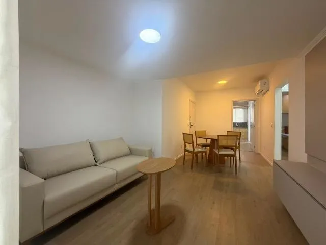 Imagem 12: Apartamento para Locação com 3 Quartos Sendo 1 Suite no Centro de Balneário Camboriú / Sc