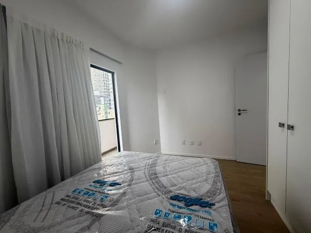 Imagem 6: Apartamento para Locação com 3 Quartos Sendo 1 Suite no Centro de Balneário Camboriú / Sc