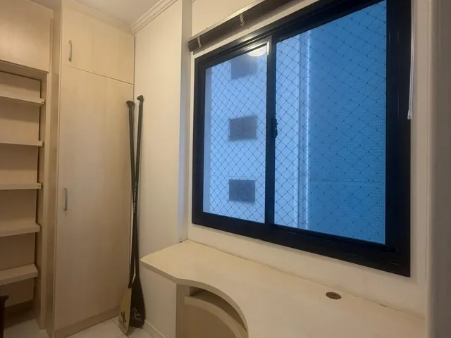Imagem 7: Apartamento Frente Mar com 3 Dormitórios e Churrasqueira no Centro de Balneário Camboriú