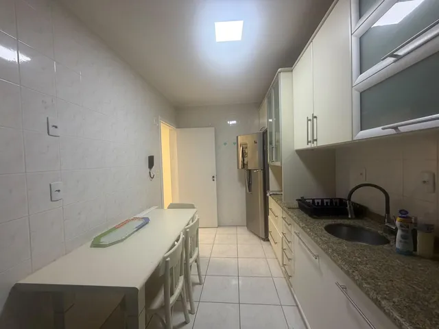 Imagem 16: Apartamento Frente Mar com 3 Dormitórios e Churrasqueira no Centro de Balneário Camboriú