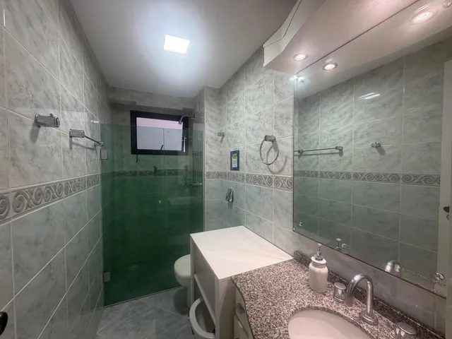 Imagem 2: Apartamento Frente Mar com 3 Dormitórios e Churrasqueira no Centro de Balneário Camboriú
