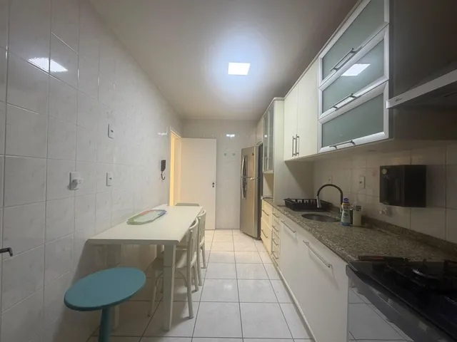 Imagem 12: Apartamento Frente Mar com 3 Dormitórios e Churrasqueira no Centro de Balneário Camboriú